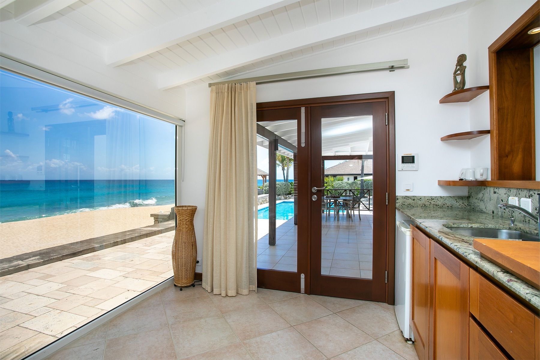 Blue Beach Villa villa photo.